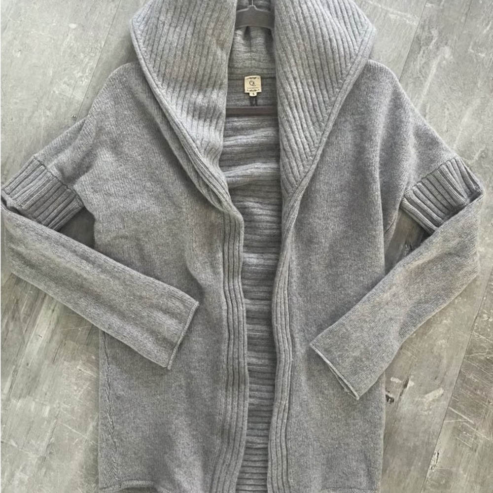 CAbi Gray Ribbed Women's Cardigan